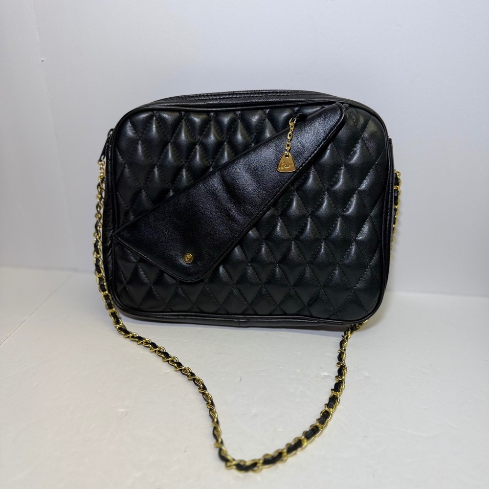 Brio! Vintage Black Quilted Leather Crossbody Camera Bag Gold Chain Tassel